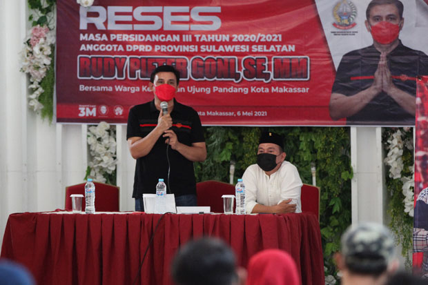 Legislator PDIP Sulsel...