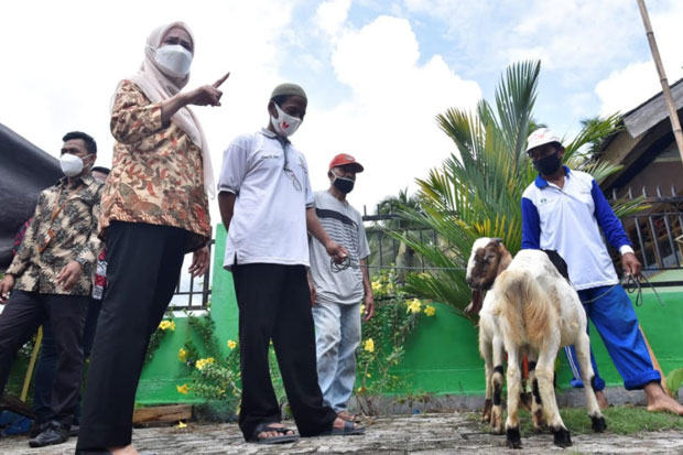 Kelompok Tani Desa Lantang...