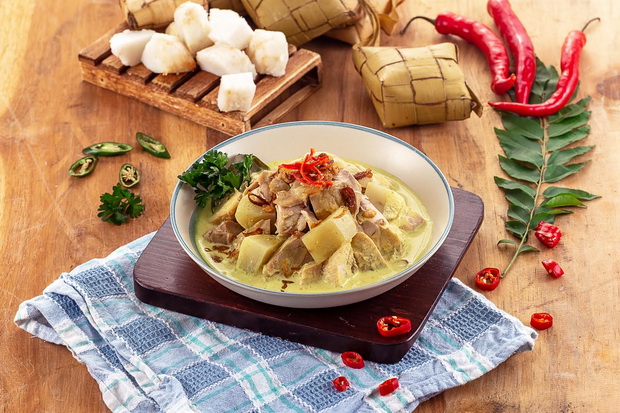 Rambah Dunia Kuliner,...