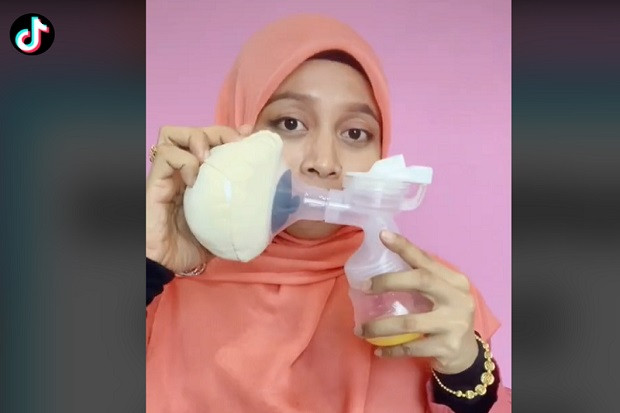 Ajari Ibu Menyusui,...
