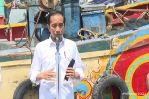 Pelabuhan Brondong Alami...