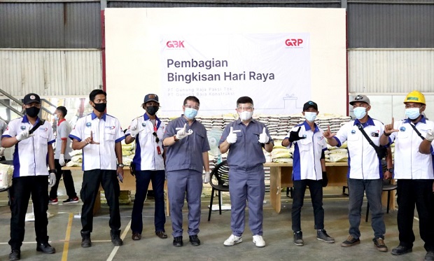 Tak Cuma THR, GRP Bagikan...