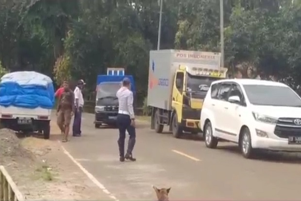 Ratusan Pemudik Dihalau...