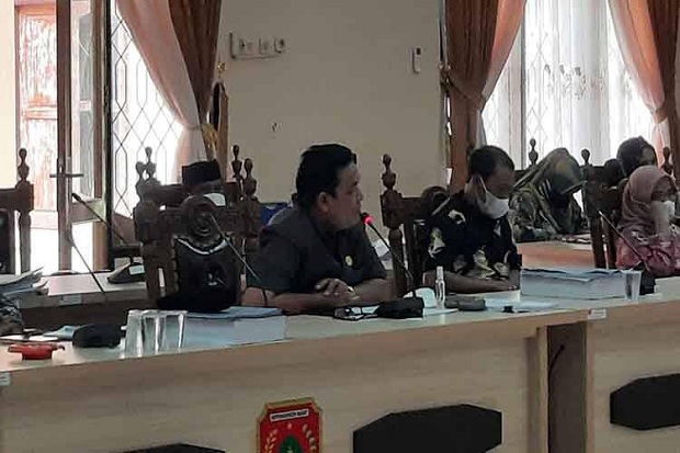 Dewan Usulkan Kurikulum...