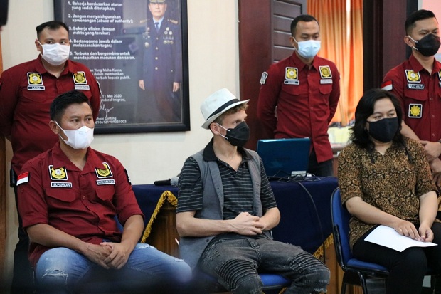 Bule Penyelenggara Kelas...