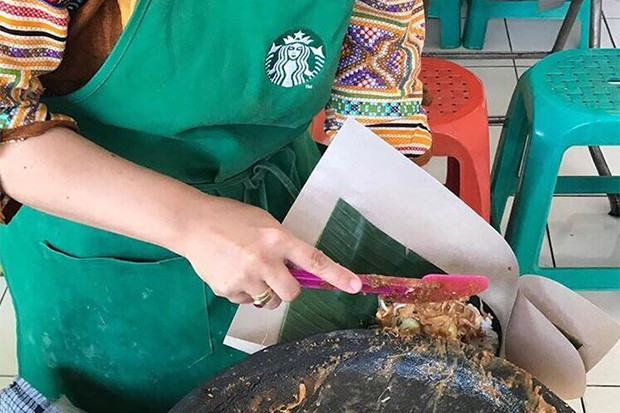 Penjual Gado-Gado Pakai...