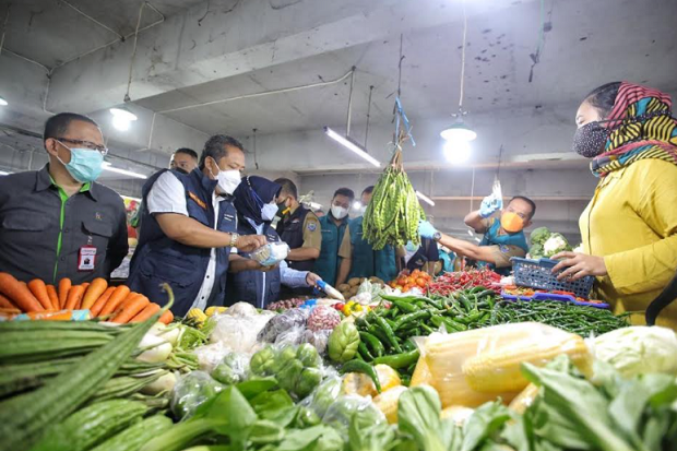 Sidak Pasar Tradisional,...