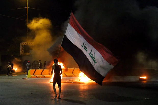 Demonstran Irak Mengamuk...