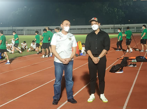 Pantau Latihan Timnas,...