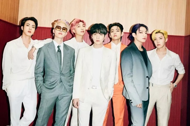 BTS Bawakan Butter untuk...