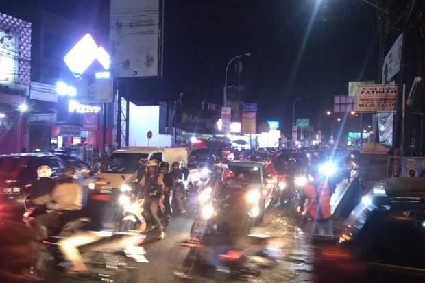 Malam Takbiran Bandung...
