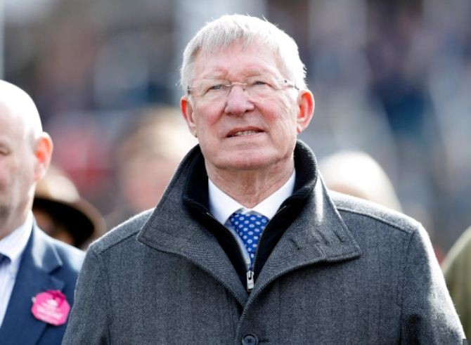 Sir Alex Ferguson Tiba-tiba...
