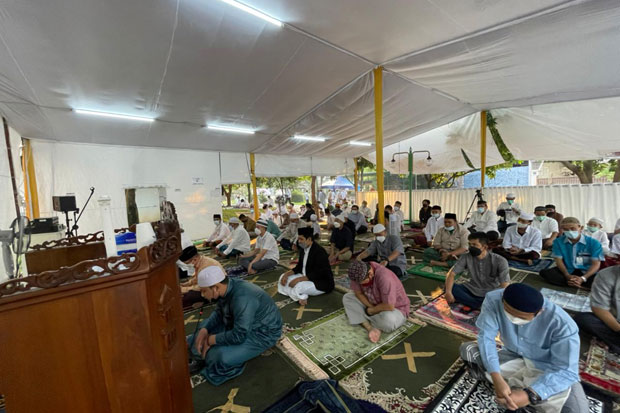 Salat Ied di Tenda At...