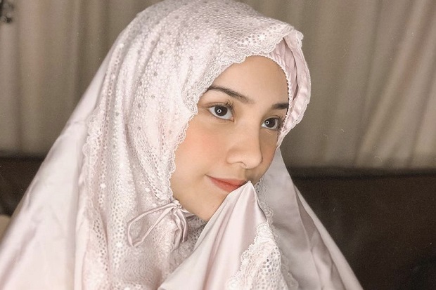 Pakai Mukena saat Lebaran,...
