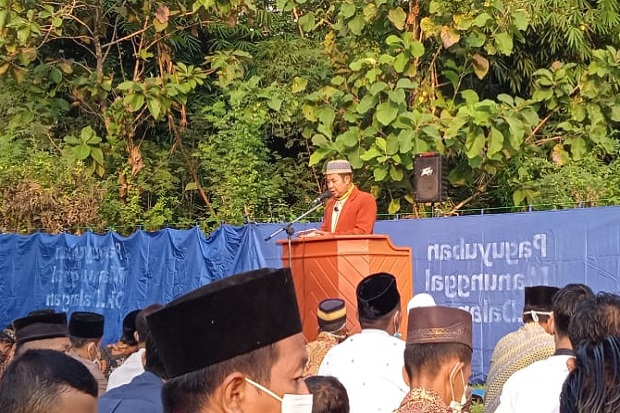 Klaten Gempar, Ustaz...