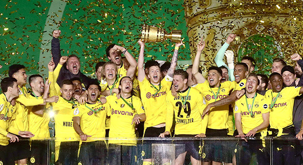 Borussia Dortmund Juara...
