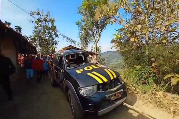 Patroli di Jalur Gelap,...