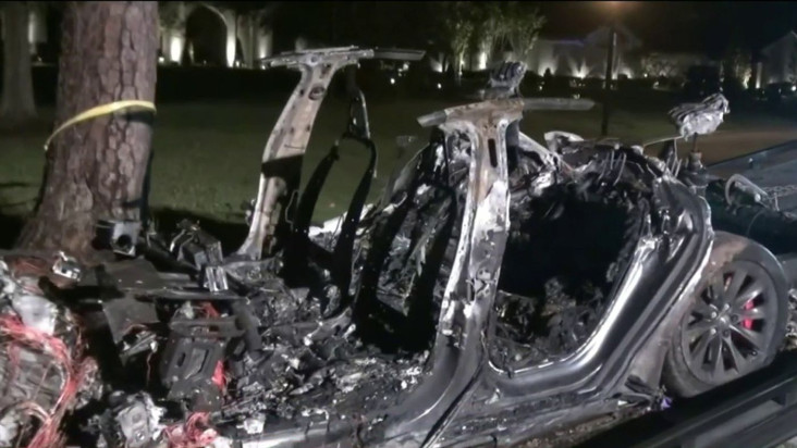 Lagi, Autopilot Tesla...