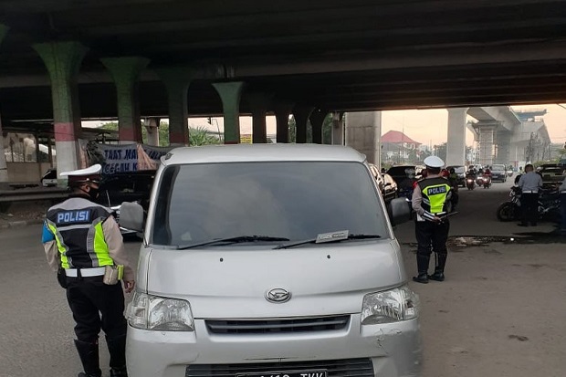 44 Titik Posko Larangan...