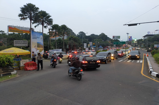 One Way Hampir 5 Jam,...