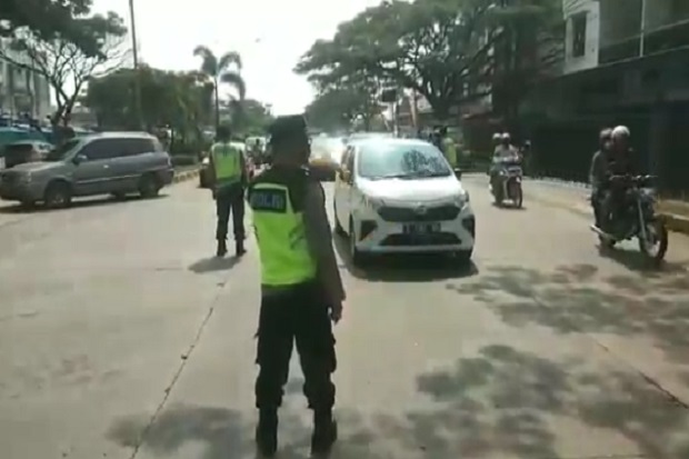 Jalur Wisata ke Pantai...