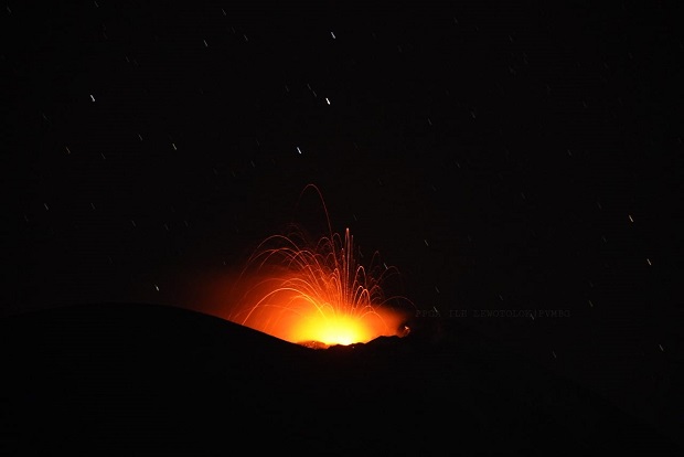 Kawah Ili Lewotolok...