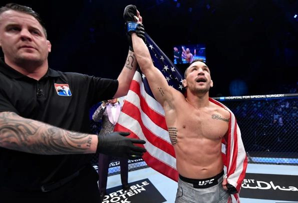 6 Rahasia Michael Chandler,...