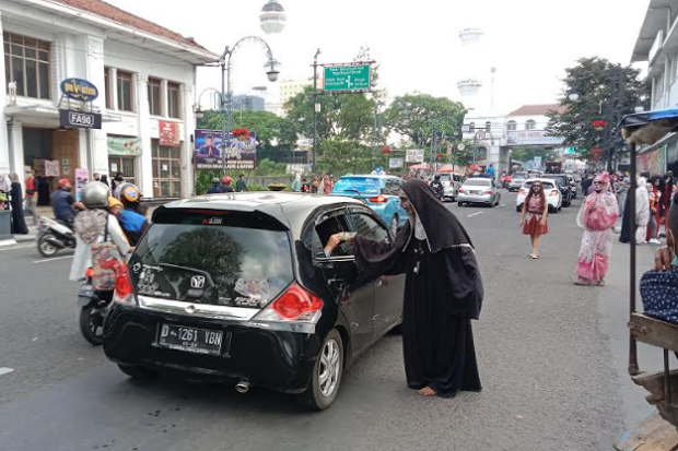 Bandung Ramai Wisatawan,...