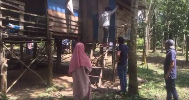 Tak Tahan Dengar Desahan...