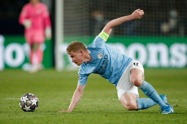 Guardiola Jamin De Bruyne...