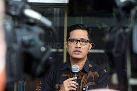 Febri Diansyah Sebut...