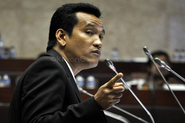 Kasus Habib Rizieq,...