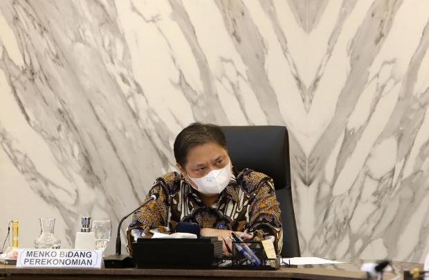 Menko Airlangga: Vaksin...