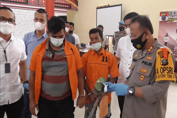 Medan Gempar, 2 Pemuda...