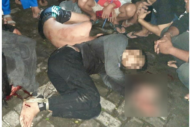 Warga Bogor Gempar,...