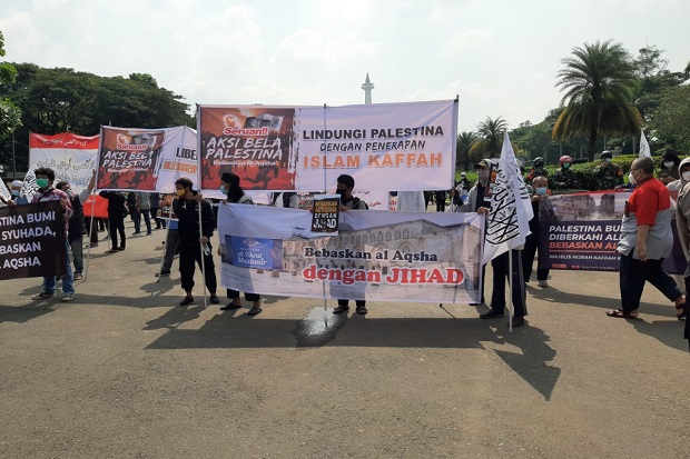 Elemen Masyarakat Gelar...