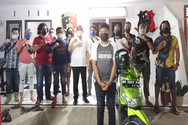 Parah, Pemuda Bejat...