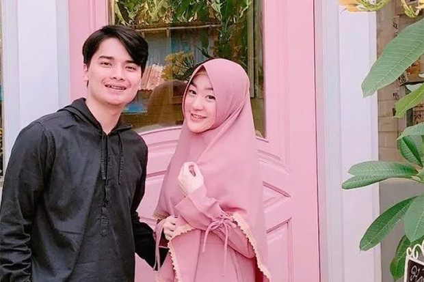 Resmi, Alvin Faiz Digugat...