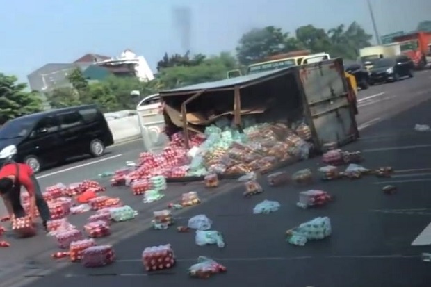 Mobil Box Minuman Kemasan...