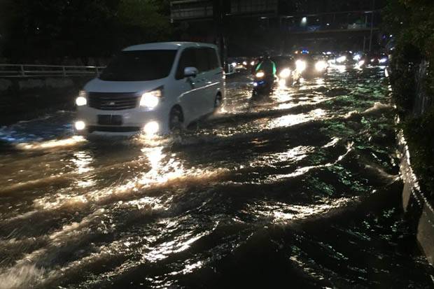 Jalanan Jakarta Selatan...