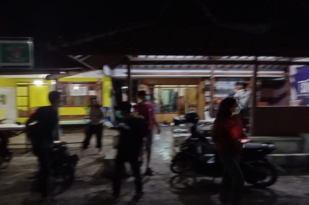 Gempa 6,2 SR di Blitar...