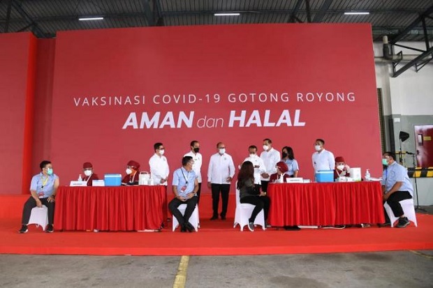 Ekonom Tak Yakin Vaksin...