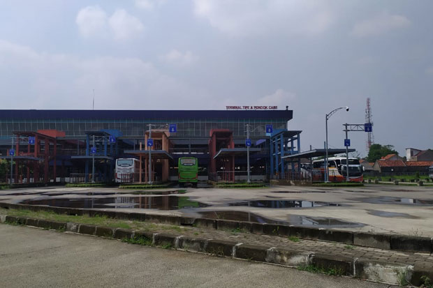 Terminal Pondok Cabe...