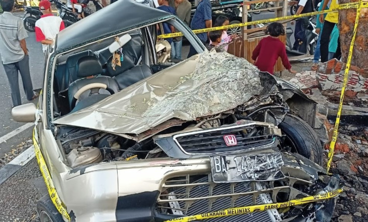Honda City Diseruduk...