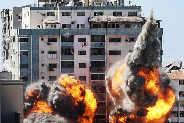 Bombardir Gaza, Israel...