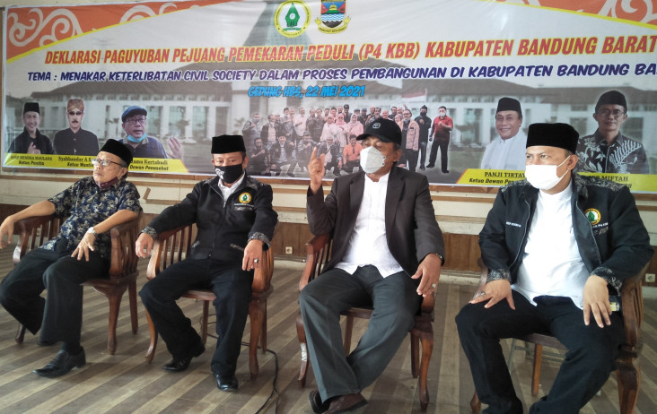 Jadi Kontrol Sosial,...