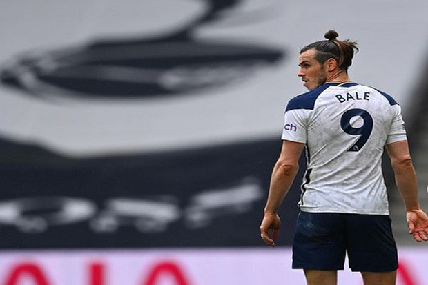 Balik ke Madrid, Bale...