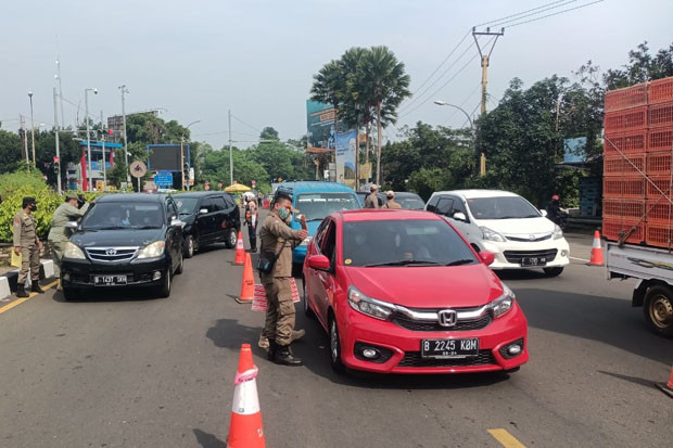 Dalam Satu Jam Ratusan...