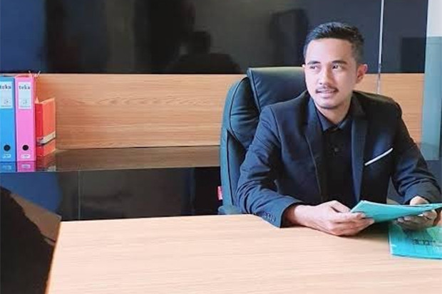 Tinggalkan Dunia Hiburan,...