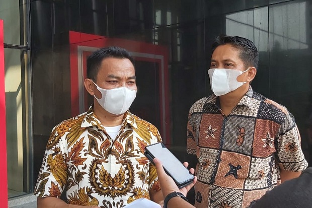 DPRD Sumbar Laporkan...